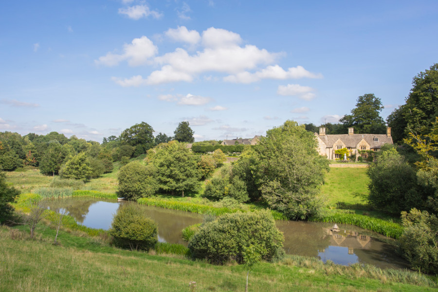 COTSWOLD MANOR